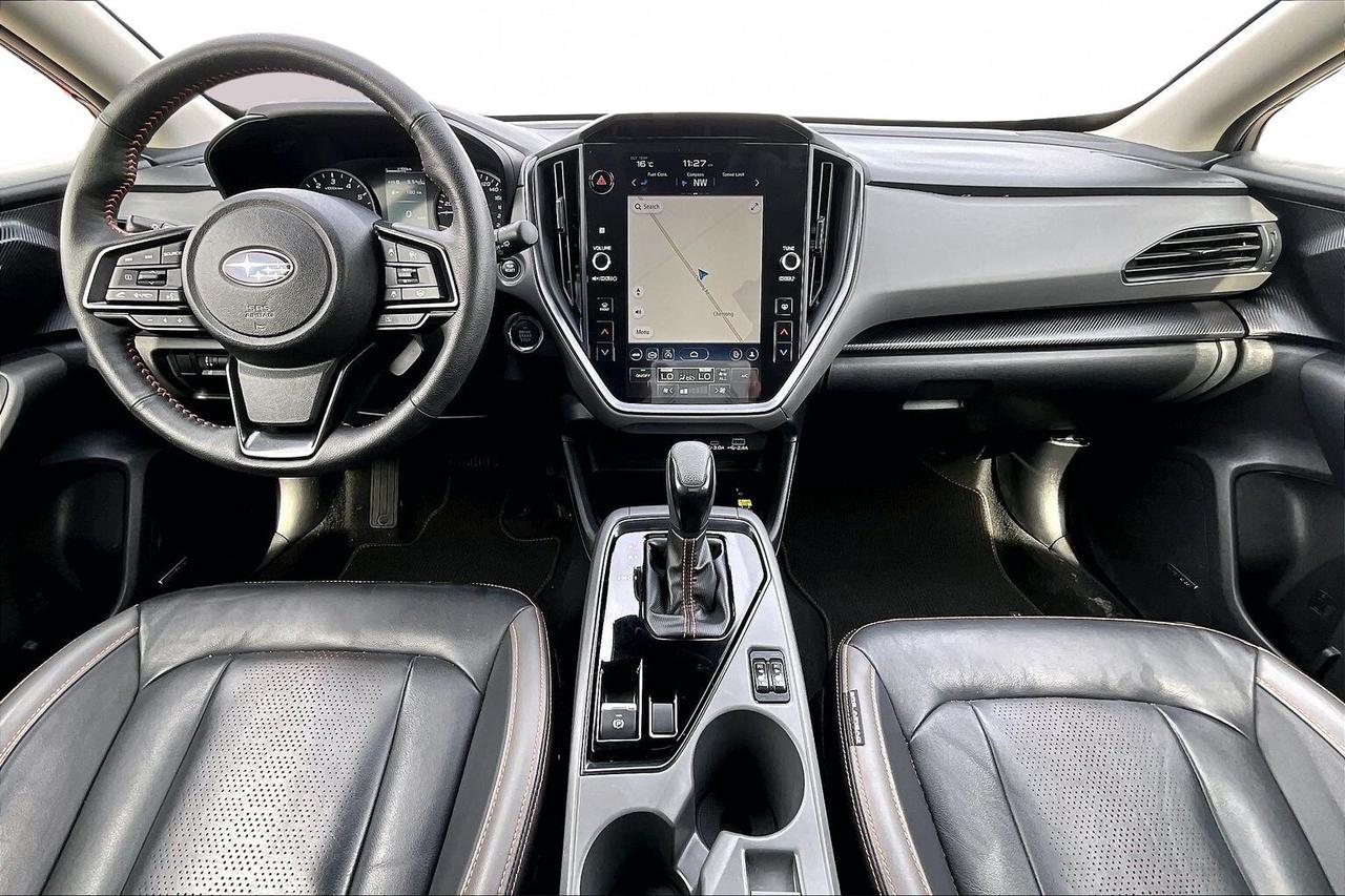 2024 Subaru Crosstrek LIMITED AWD   LOADED!   LEATHER   SUNROOF   NAVI Photo