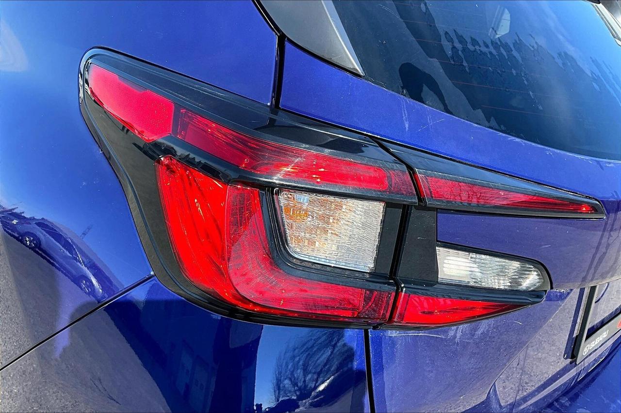 2024 Subaru Crosstrek LIMITED AWD   LOADED!   LEATHER   SUNROOF   NAVI Photo