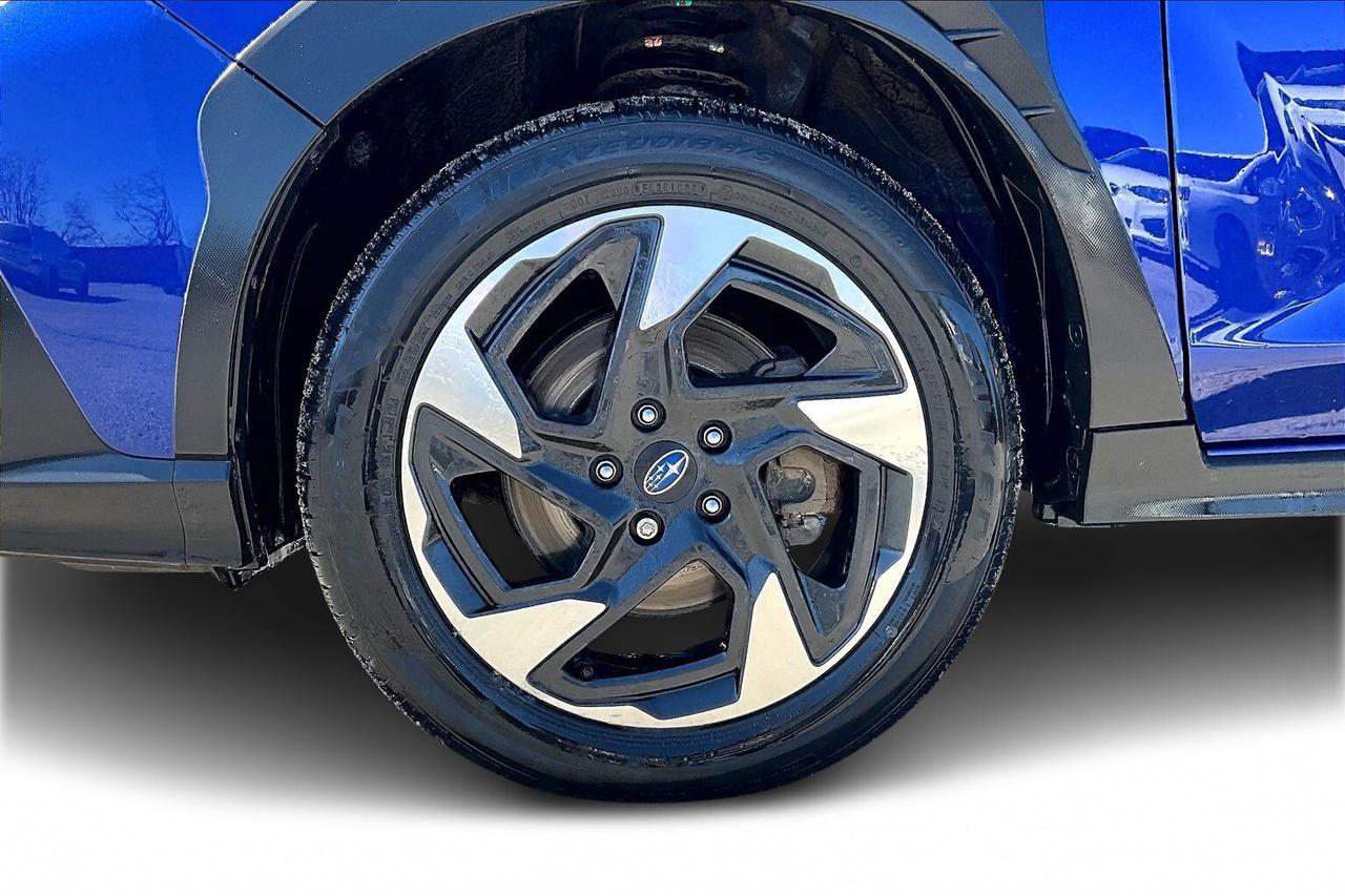 2024 Subaru Crosstrek LIMITED AWD   LOADED!   LEATHER   SUNROOF   NAVI Photo