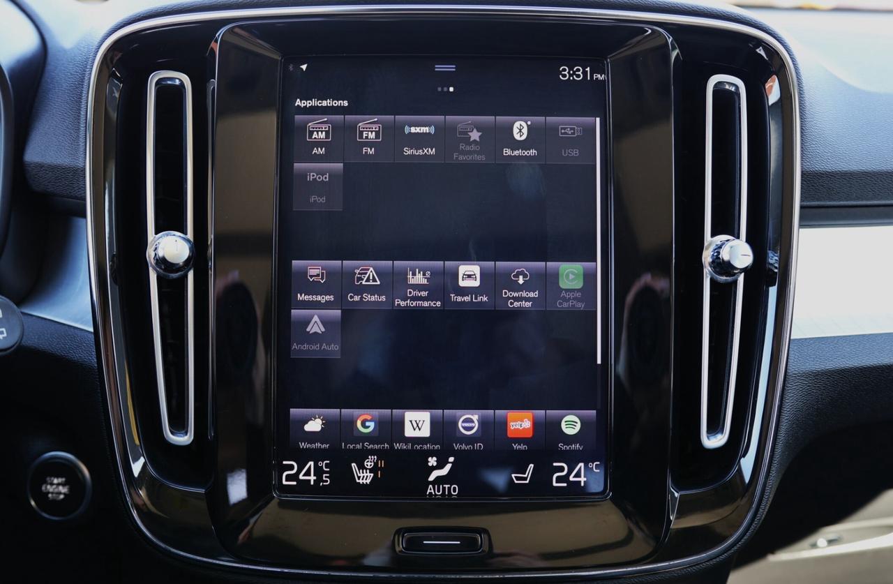 2019 Volvo XC40 T5-AWD-MOMENTUM/ADAPT CRUISE/NAV/360CAM/PANOROOF/B Photo