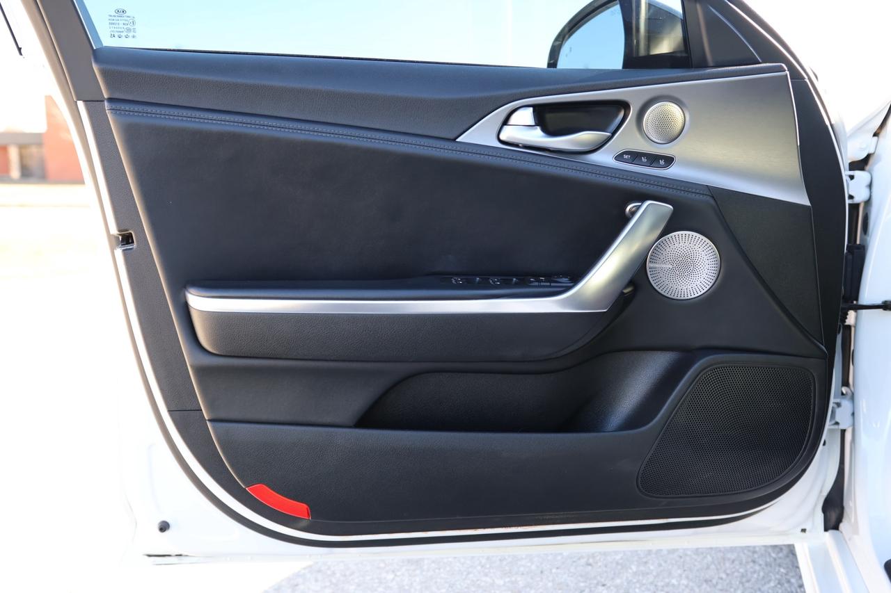 2018 Kia Stinger GT-LIMITED-AWD/ADAPT CRUISE/NAV/360 CAM/BLIS/P SEN Photo