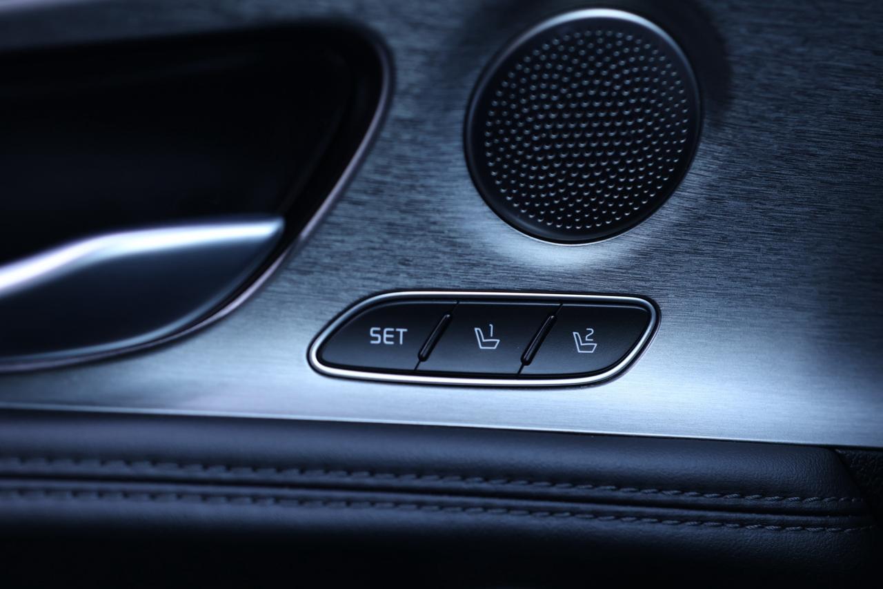 2018 Kia Stinger GT-LIMITED-AWD/ADAPT CRUISE/NAV/360 CAM/BLIS/P SEN Photo