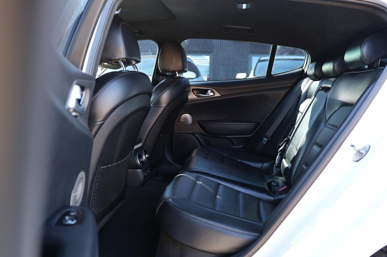 2018 Kia Stinger GT-LIMITED-AWD/ADAPT CRUISE/NAV/360 CAM/BLIS/P SEN Photo