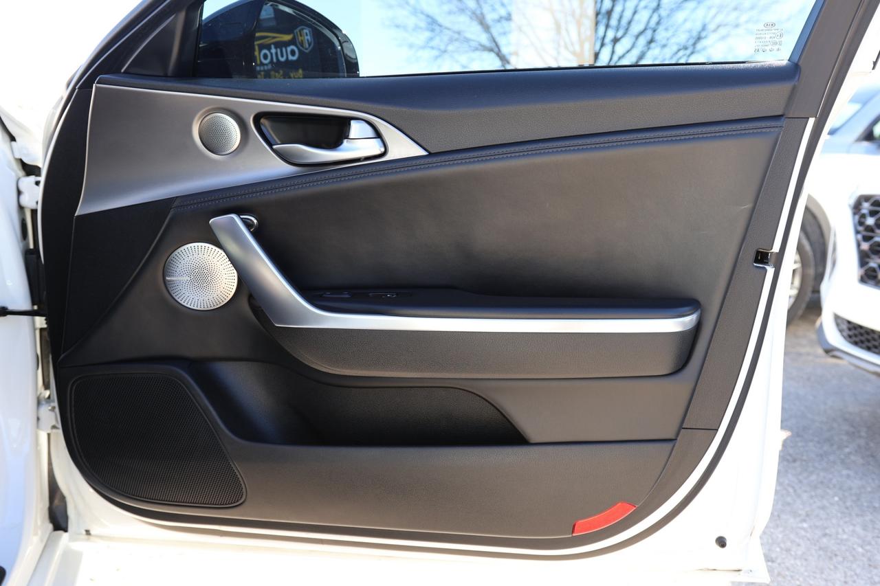 2018 Kia Stinger GT-LIMITED-AWD/ADAPT CRUISE/NAV/360 CAM/BLIS/P SEN Photo