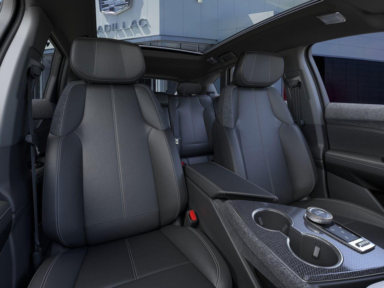 2026 Cadillac OPTIQ Luxury 4dr Photo