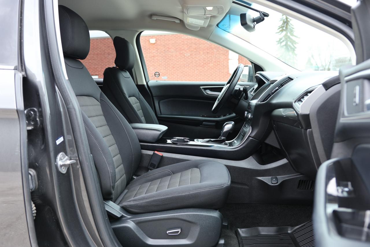 2018 Ford Edge SEL-AWD-R STARTER/NAV/BCAM/P SEATS/H SEATS & STEER Photo