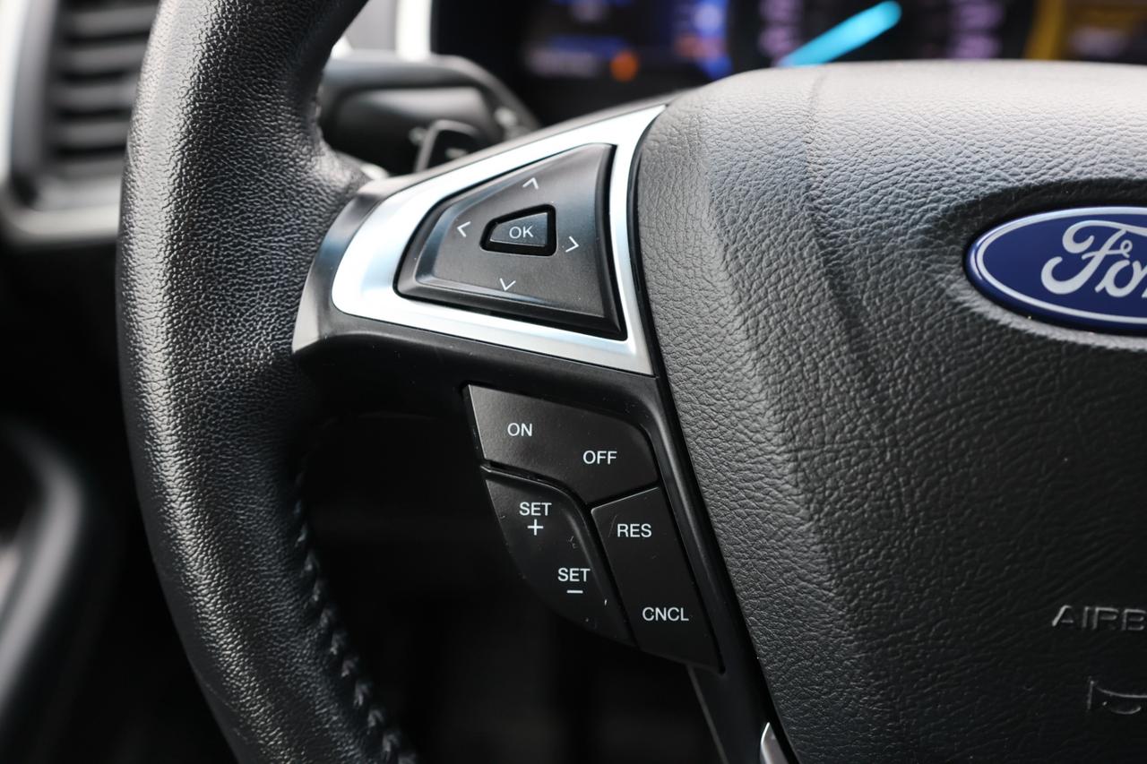 2018 Ford Edge SEL-AWD-R STARTER/NAV/BCAM/P SEATS/H SEATS & STEER Photo