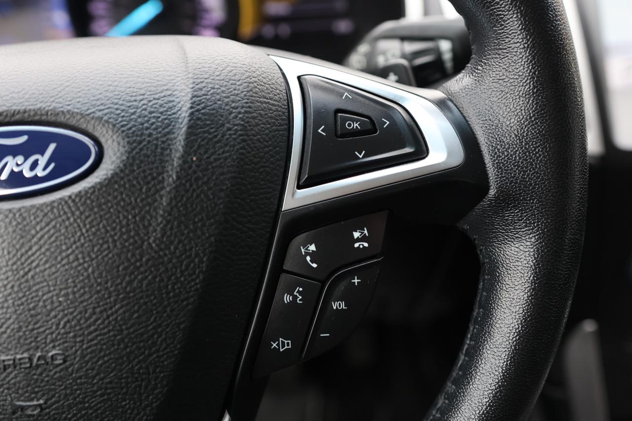 2018 Ford Edge SEL-AWD-R STARTER/NAV/BCAM/P SEATS/H SEATS & STEER Photo