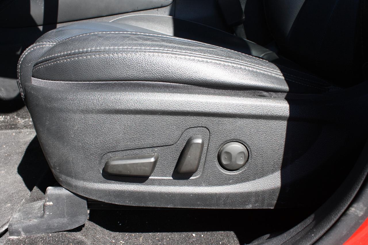 2020 Hyundai Santa Fe 2.4L Preferred AWD w-Sun-Leather Package Photo