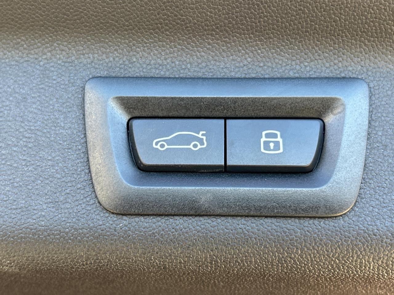 2026 MINI Countryman COOPER S, PREMIER +, HEADS UP, HARMON KARDON, PANO Photo