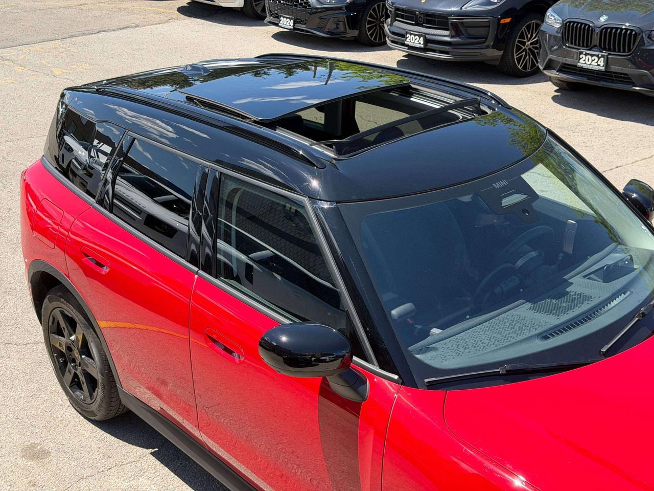2026 MINI Countryman COOPER S, PREMIER +, HEADS UP, HARMON KARDON, PANO Photo