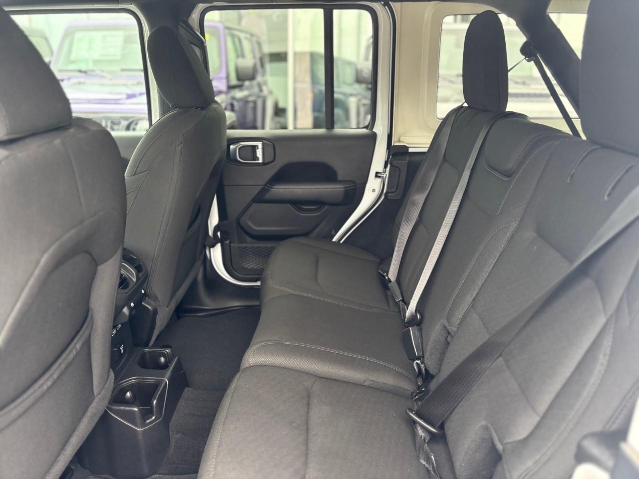 2023 Jeep Wrangler SAHARA 4DR 4X4 Photo