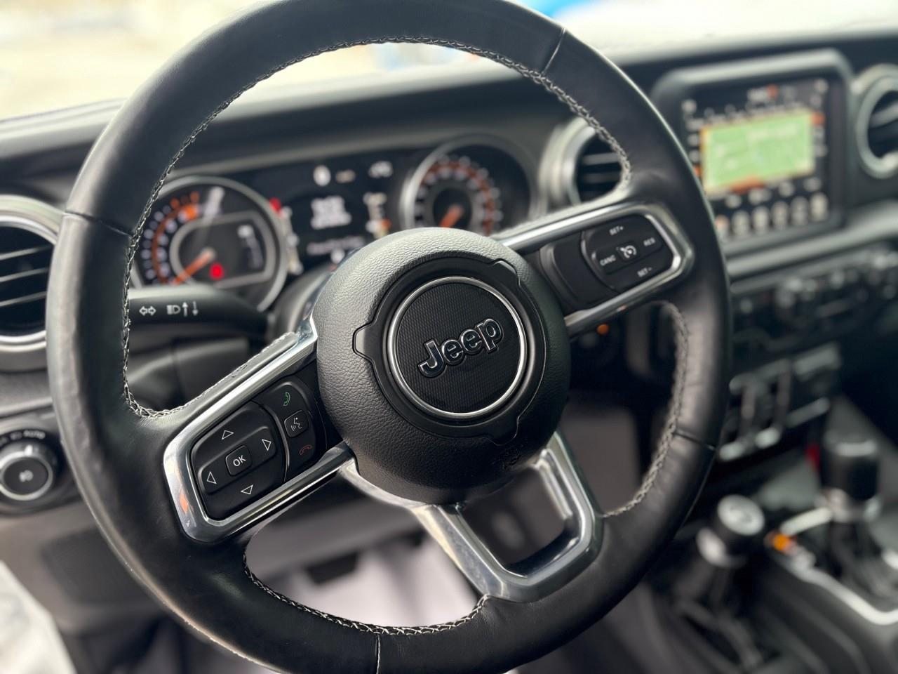 2023 Jeep Wrangler SAHARA 4DR 4X4 Photo