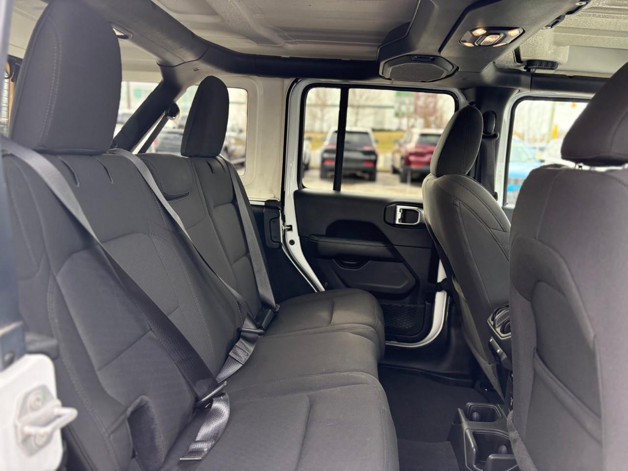 2023 Jeep Wrangler SAHARA 4DR 4X4 Photo