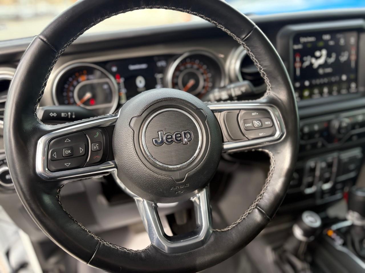 2023 Jeep Wrangler SAHARA 4DR 4X4 Photo