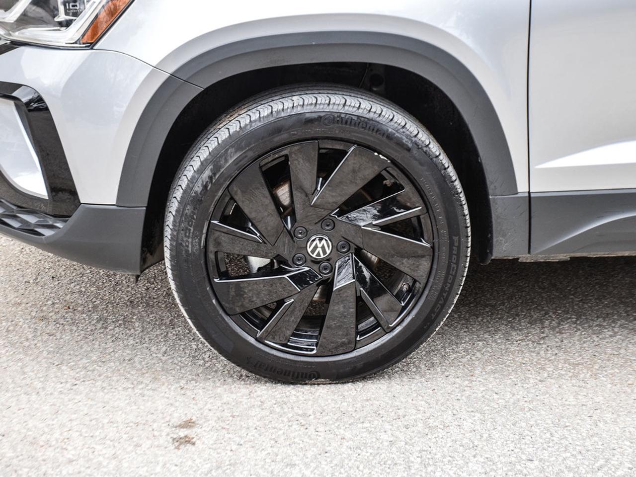 2024 Volkswagen Taos Highline 4dr All-Wheel Drive 4MOTION Photo