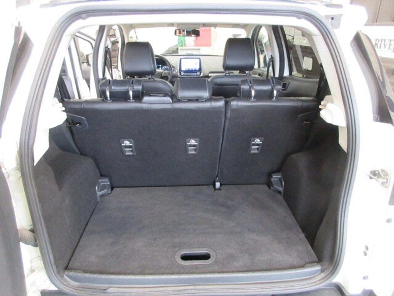 2022 Ford EcoSport SES 4WD, NAV, ROOF, APPLE/ANDROID, 27K! Photo