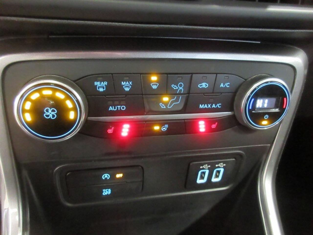 2022 Ford EcoSport SES 4WD, NAV, ROOF, APPLE/ANDROID, 27K! Photo