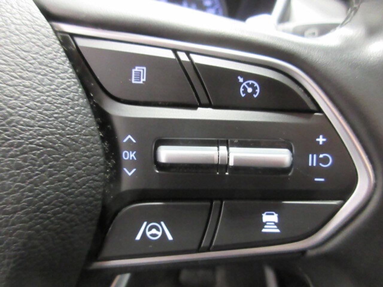 2022 Hyundai Santa Fe URBAN AWD, 2.5T, LEATHER, APPLE/ANDROID, 123K! Photo