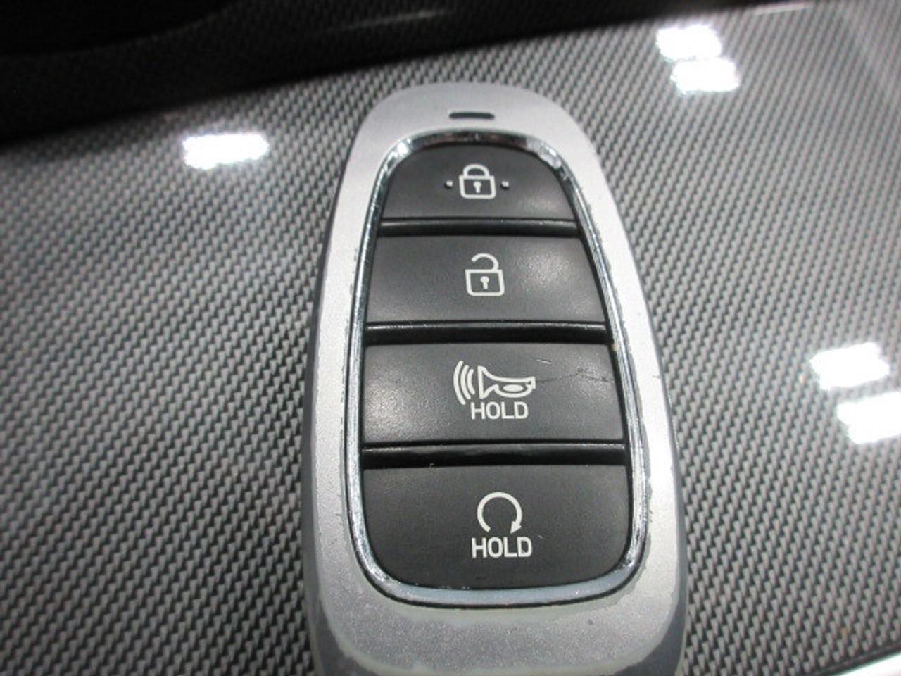 2022 Hyundai Santa Fe URBAN AWD, 2.5T, LEATHER, APPLE/ANDROID, 123K! Photo