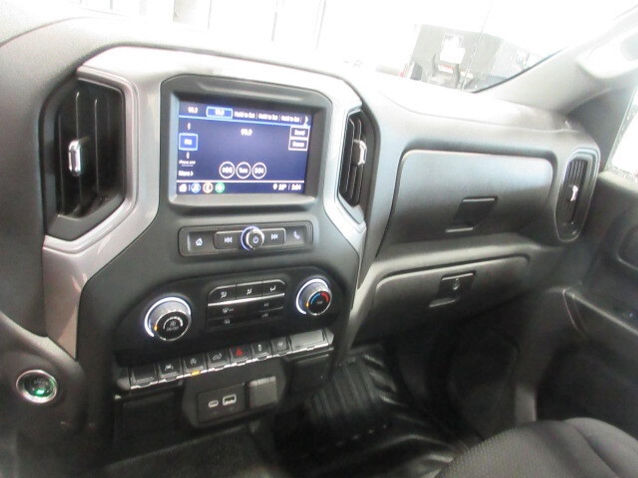 2024 Chevrolet Silverado 1500 2WD 5.3L LONGBOX REG CAB, A/C, APPLE/ANDROID, 13K! Photo