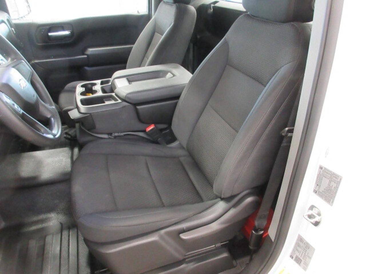 2024 Chevrolet Silverado 1500 2WD 5.3L LONGBOX REG CAB, A/C, APPLE/ANDROID, 13K! Photo