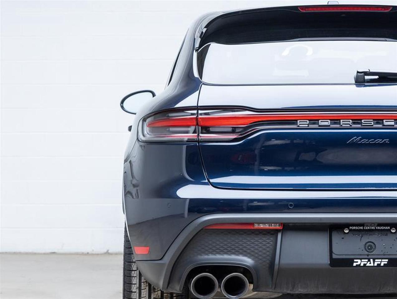 2023 Porsche Macan  Photo
