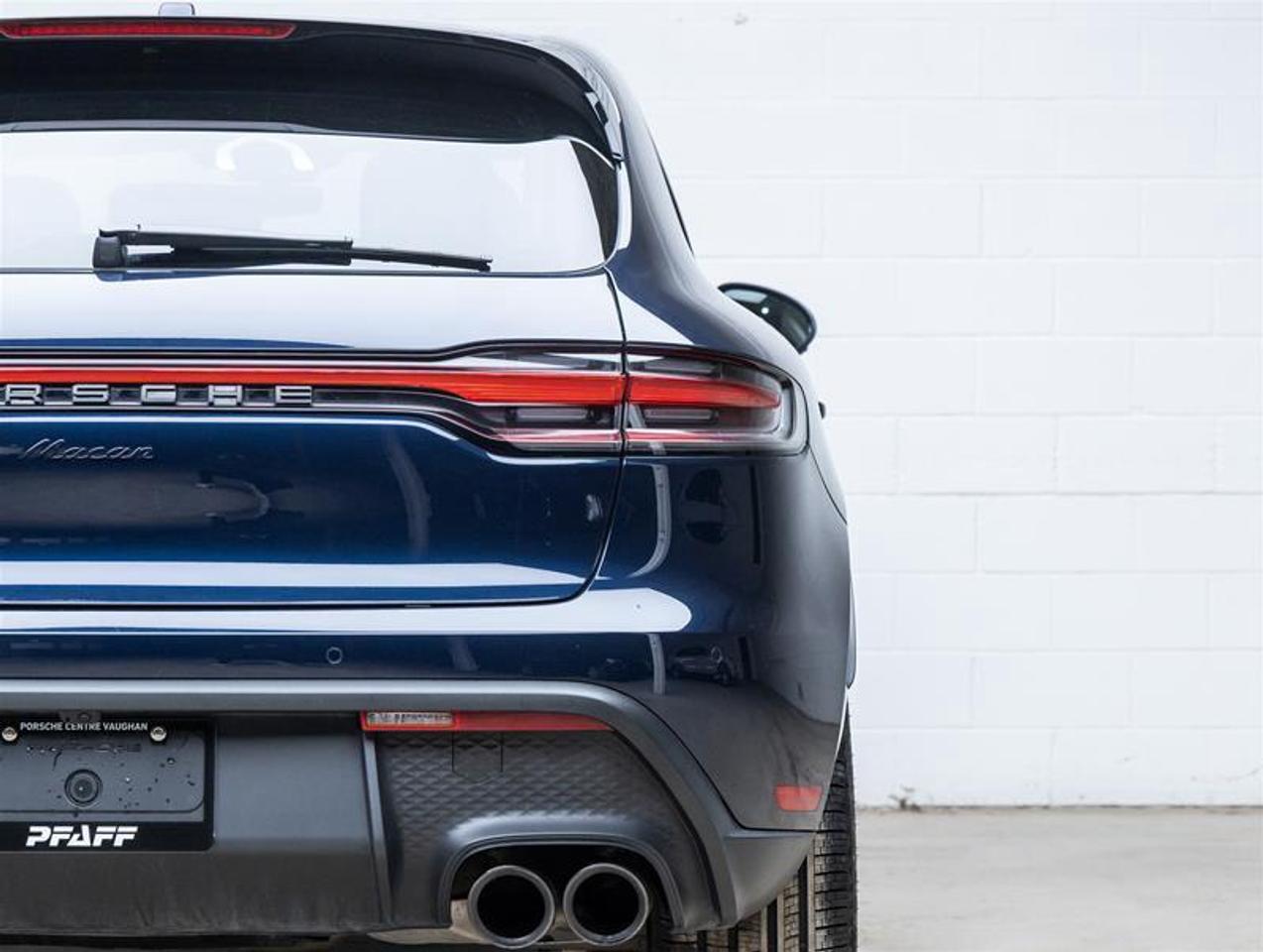 2023 Porsche Macan  Photo