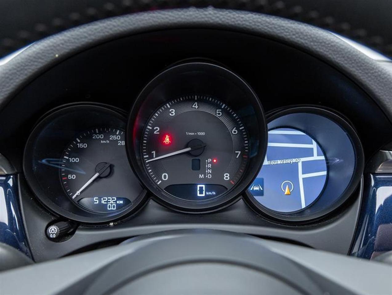 2023 Porsche Macan  Photo