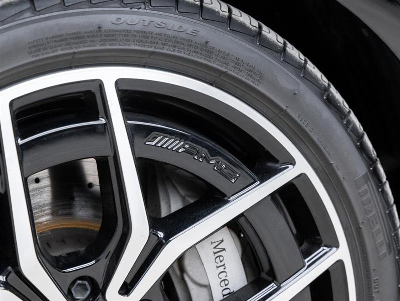 2023 Mercedes-Benz E450  Photo