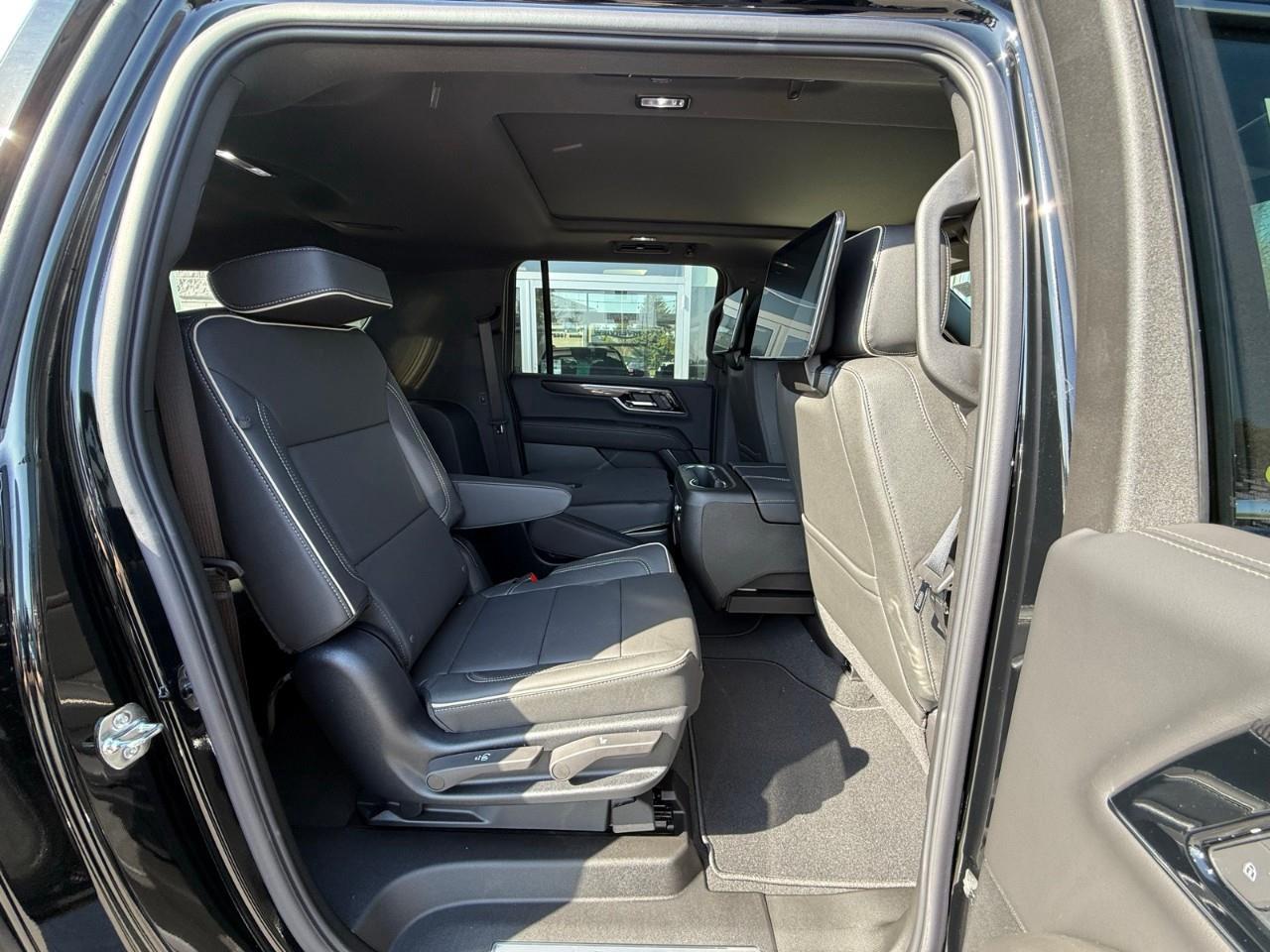2026 GMC Yukon XL Elevation 4dr 4x4 Photo