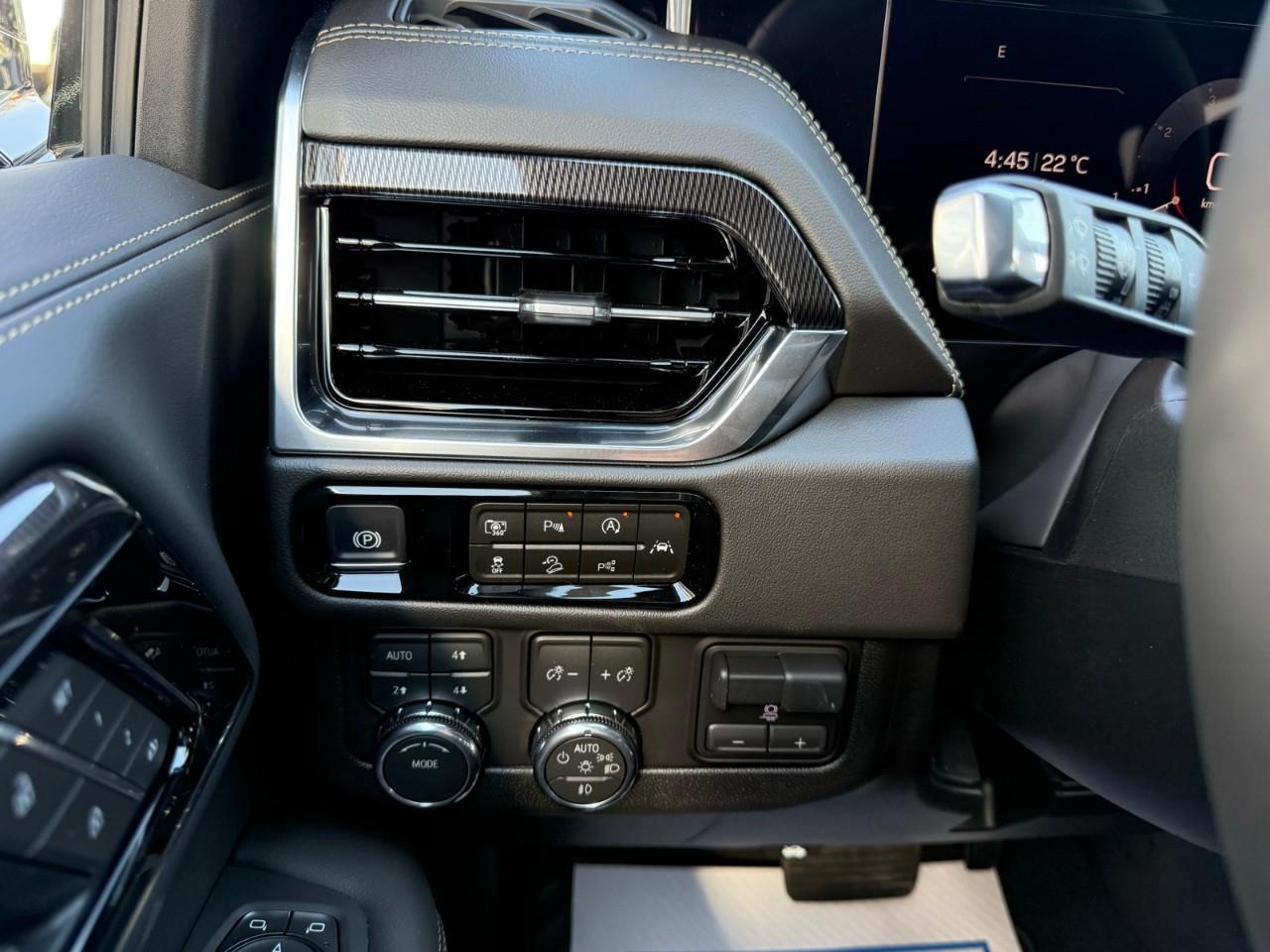 2026 GMC Yukon XL Elevation 4dr 4x4 Photo