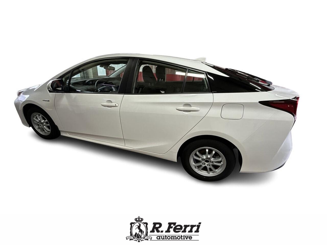 2021 Toyota Prius  Photo