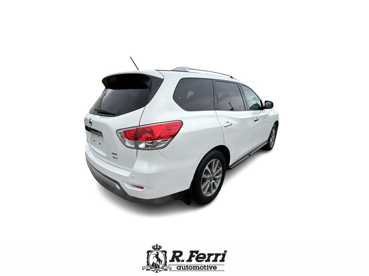 2014 Nissan Pathfinder  Photo