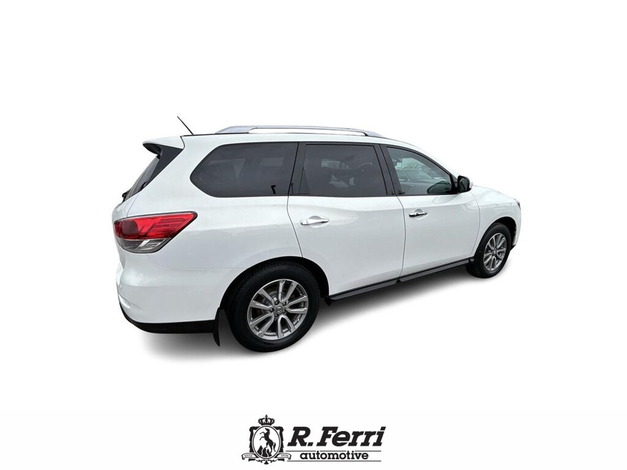 2014 Nissan Pathfinder  Photo