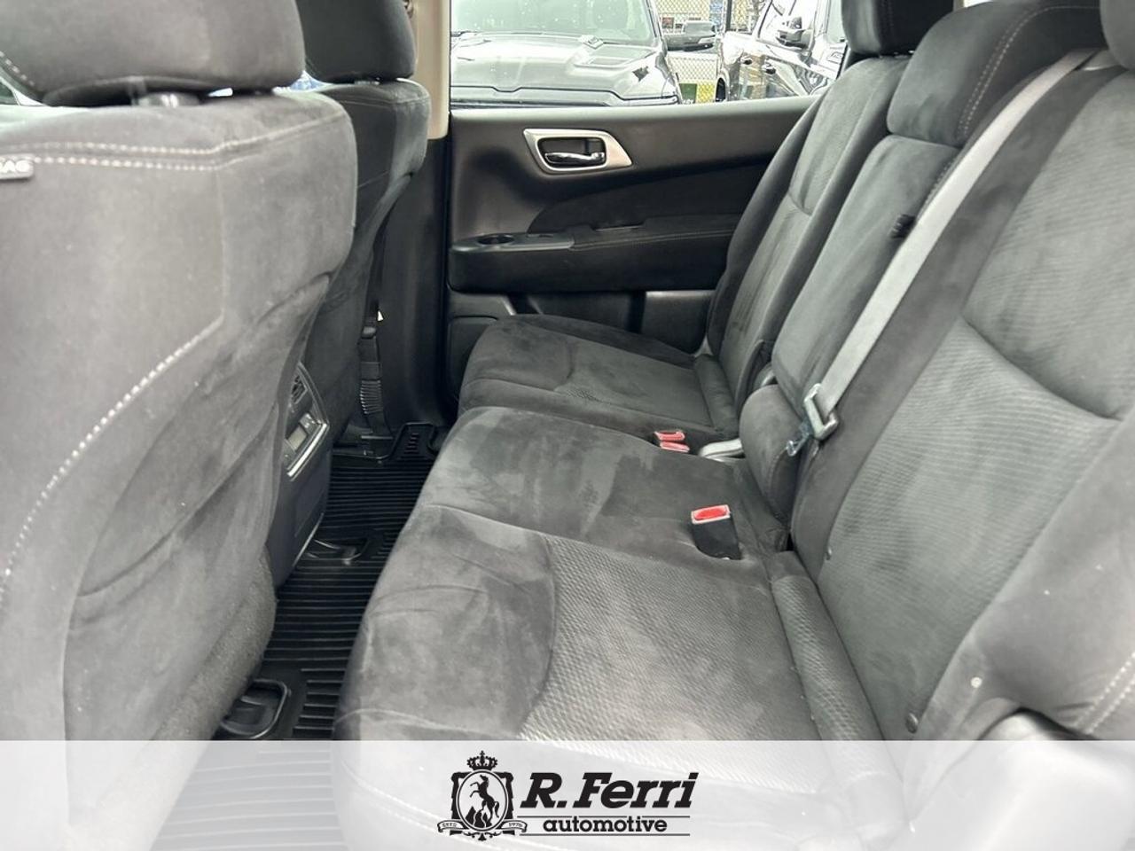 2014 Nissan Pathfinder  Photo