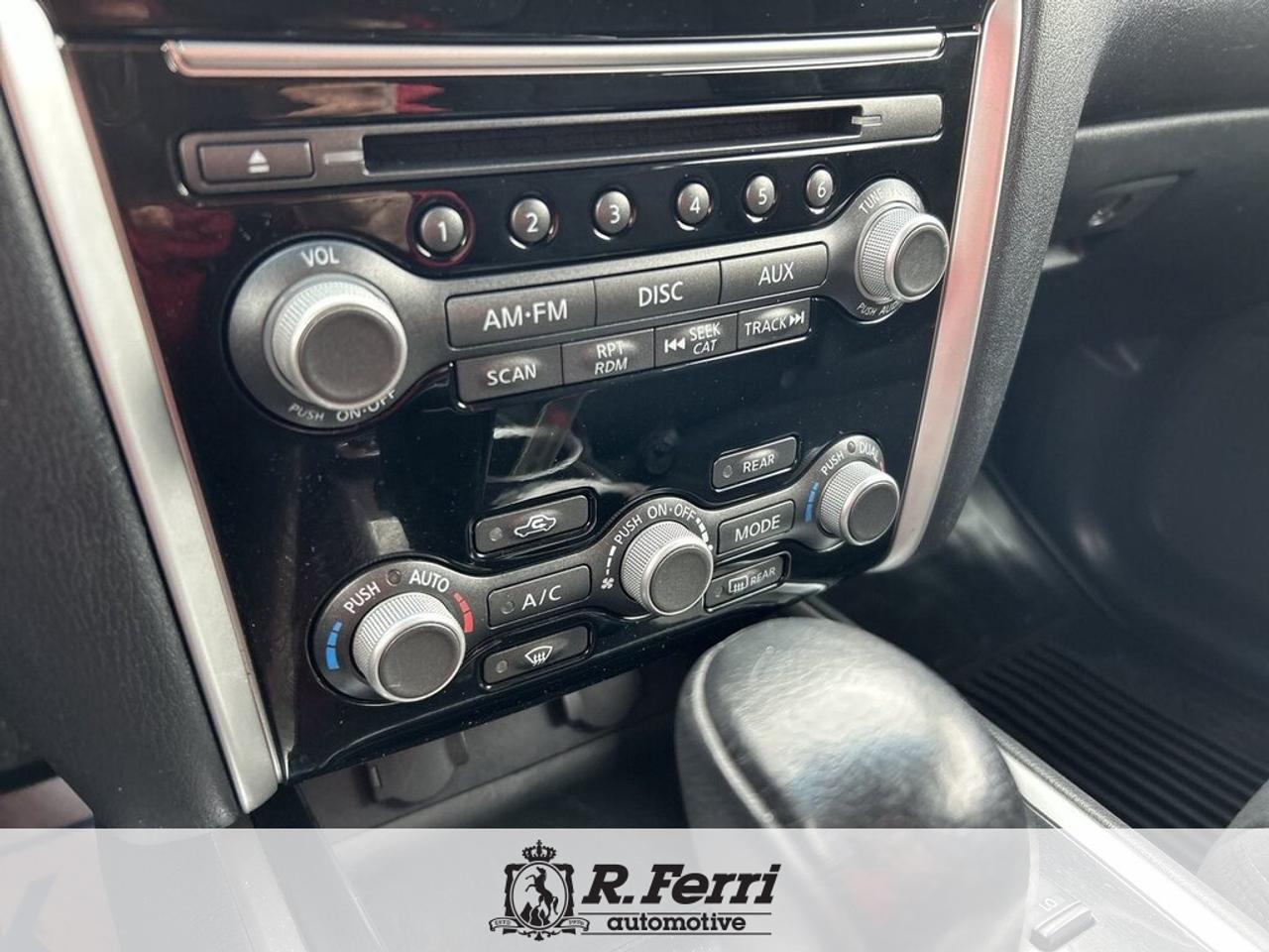 2014 Nissan Pathfinder  Photo