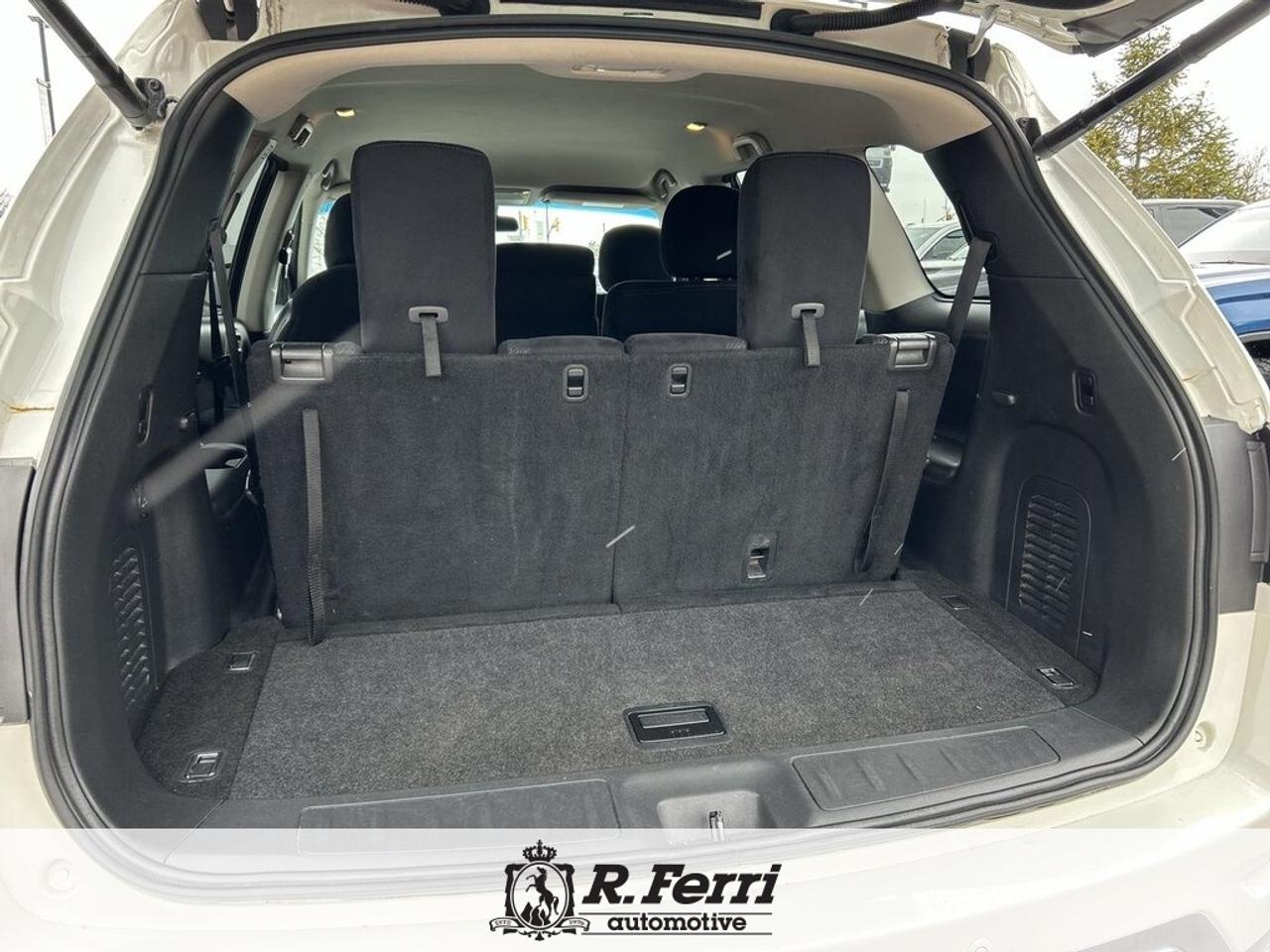 2014 Nissan Pathfinder  Photo