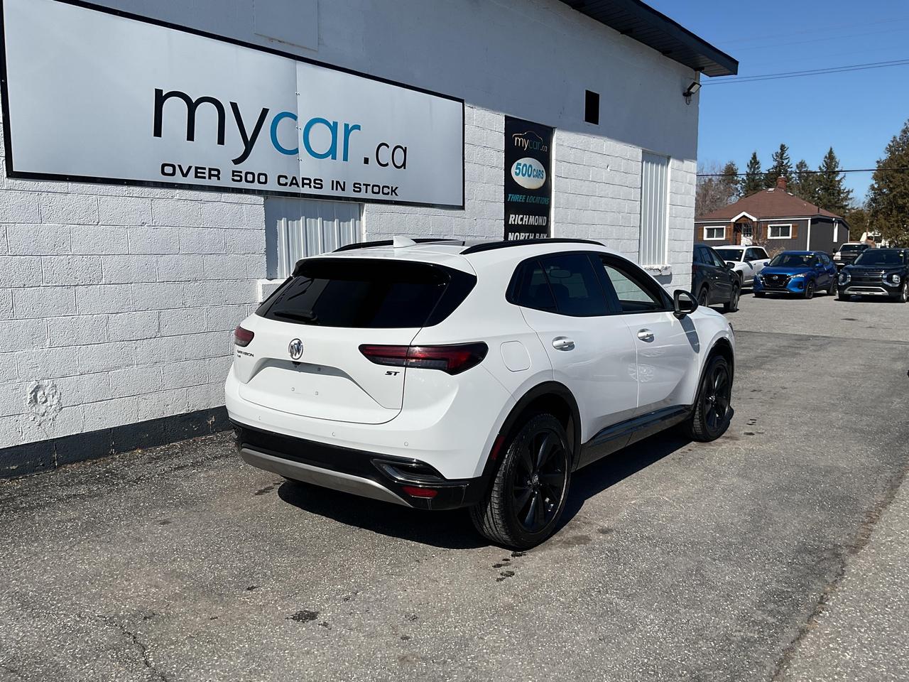 2022 Buick Envision Essence All-Wheel Drive Photo