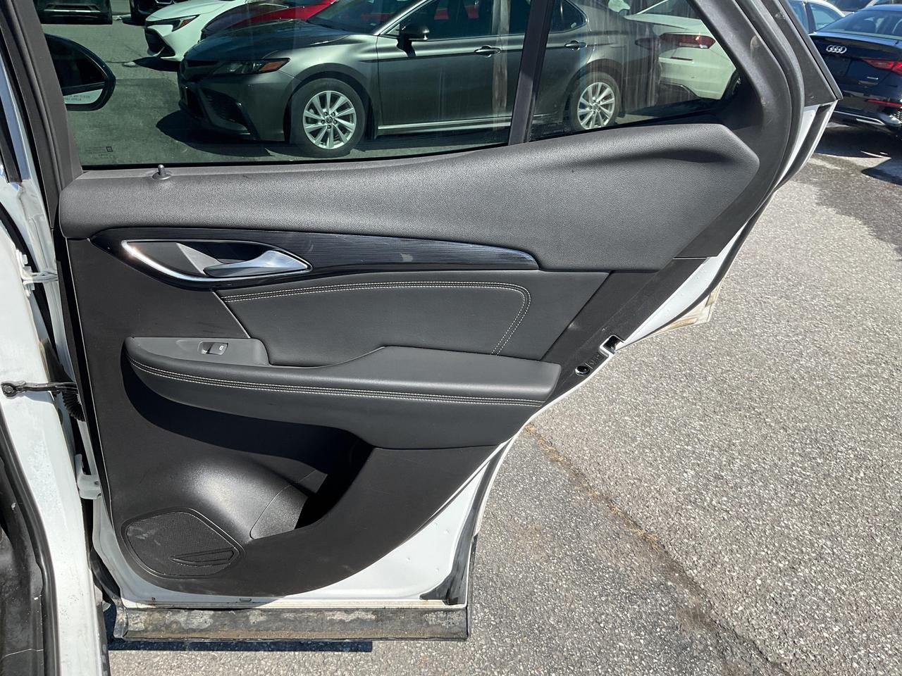 2022 Buick Envision Essence All-Wheel Drive Photo