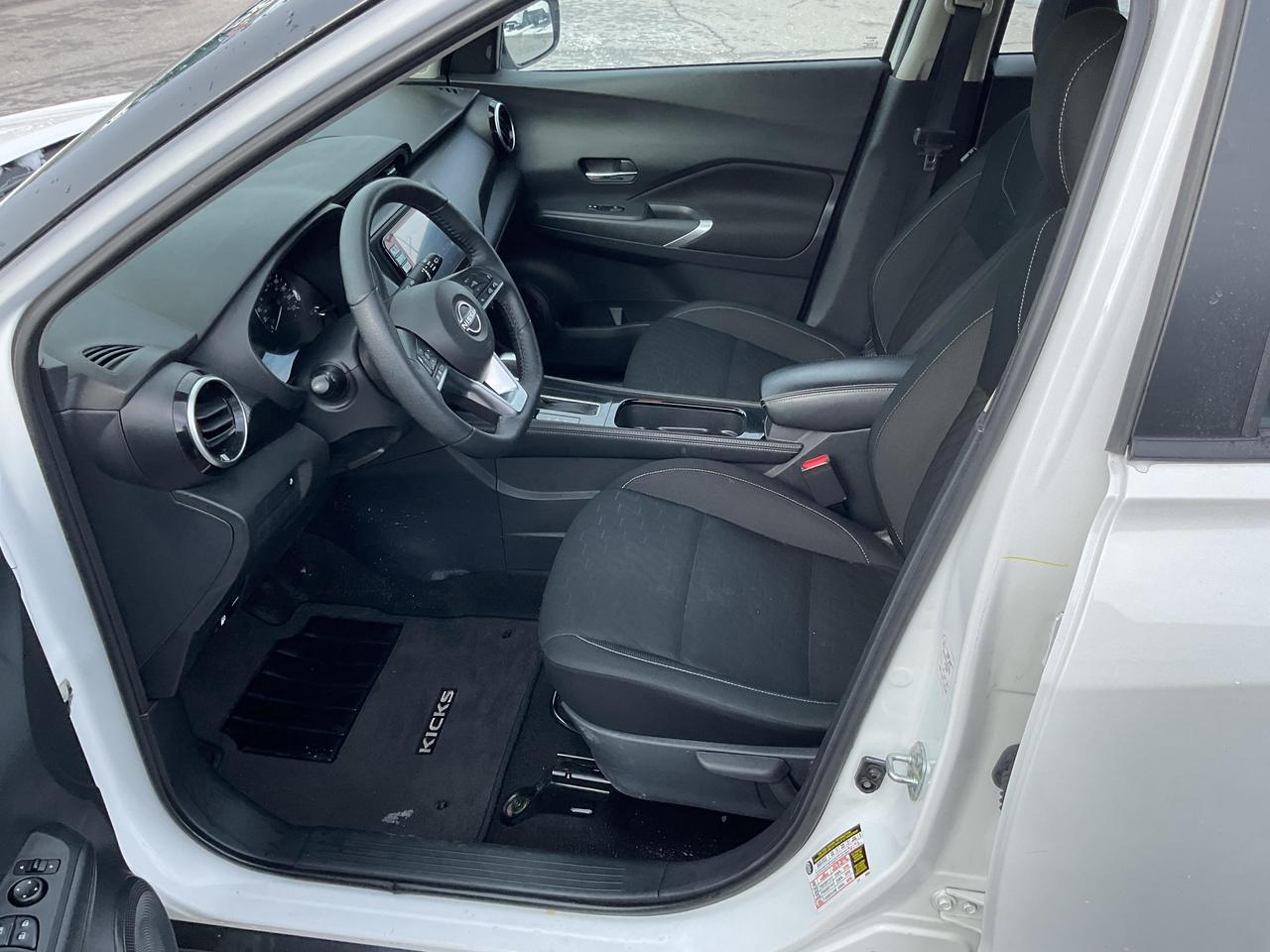 2024 Nissan Kicks SV 4dr Front-Wheel Drive Photo