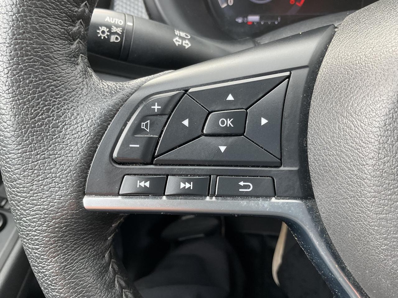 2024 Nissan Kicks SV 4dr Front-Wheel Drive Photo