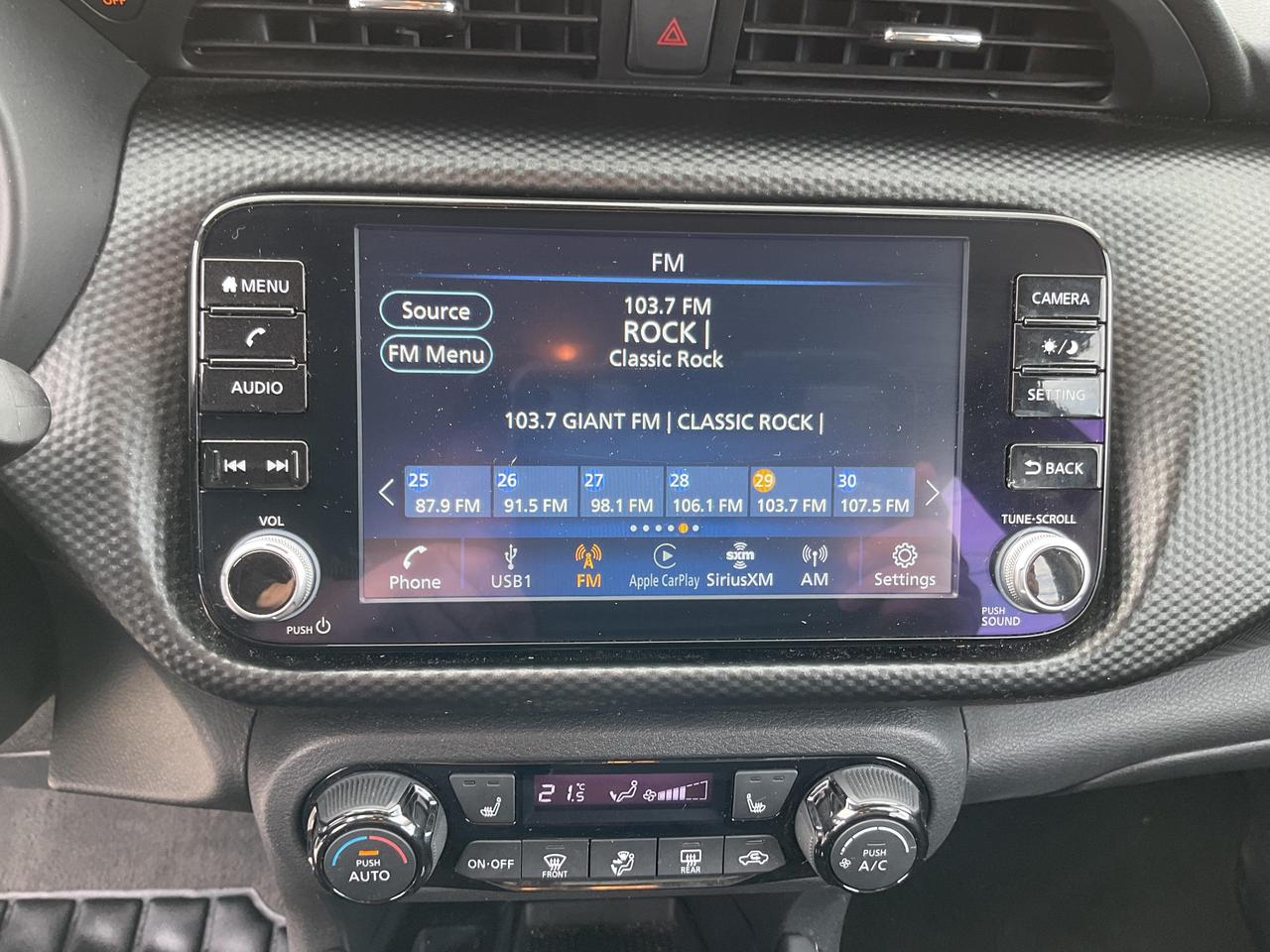 2024 Nissan Kicks SV 4dr Front-Wheel Drive Photo