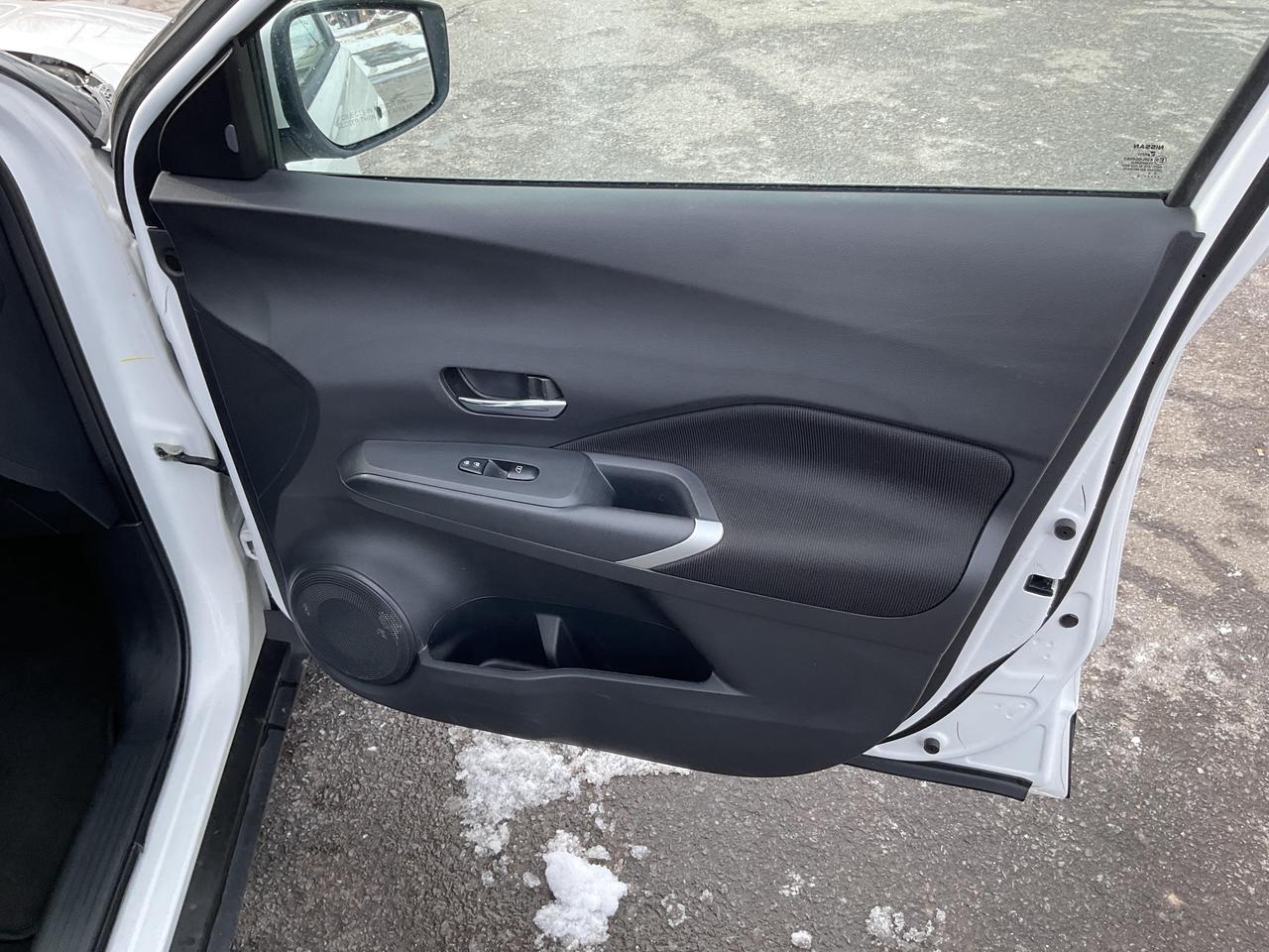 2024 Nissan Kicks SV 4dr Front-Wheel Drive Photo