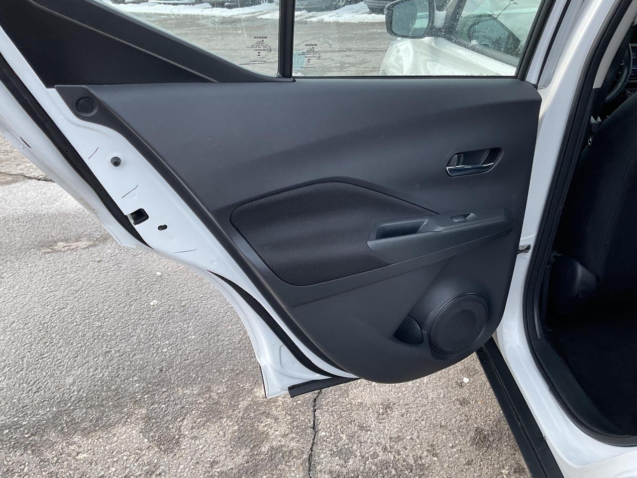 2024 Nissan Kicks SV 4dr Front-Wheel Drive Photo