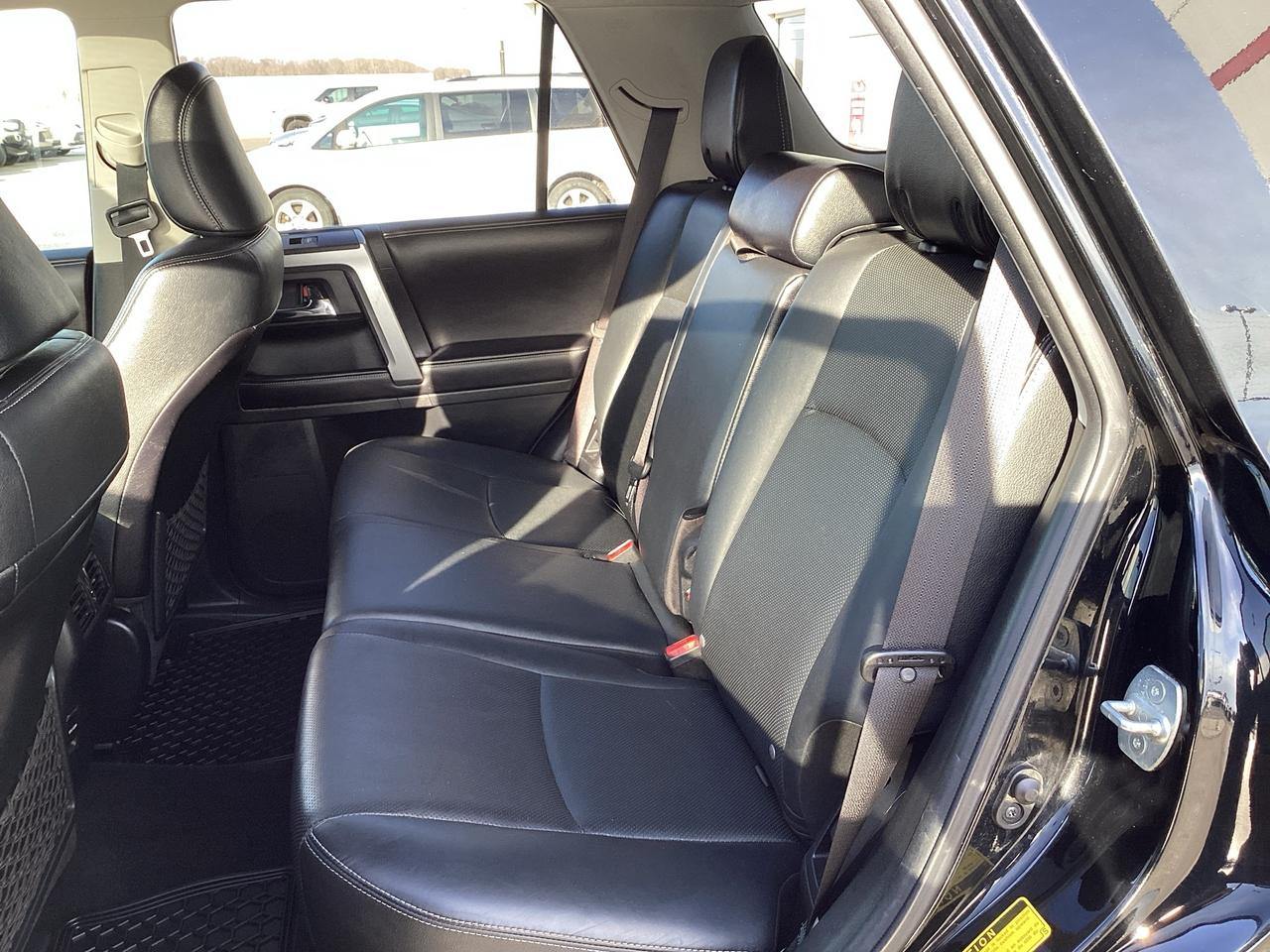 2016 Toyota 4Runner Limited Photo