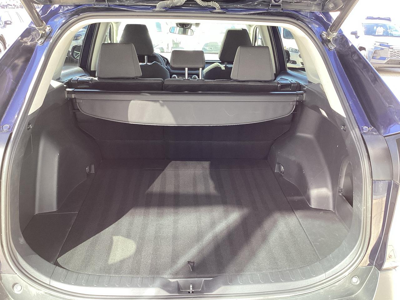 2023 Toyota RAV4 Hybrid XLE AWD Photo