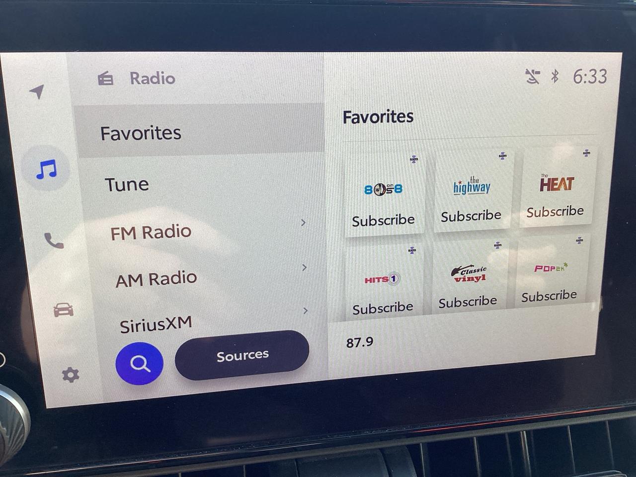 2023 Toyota RAV4 Hybrid XLE AWD Photo
