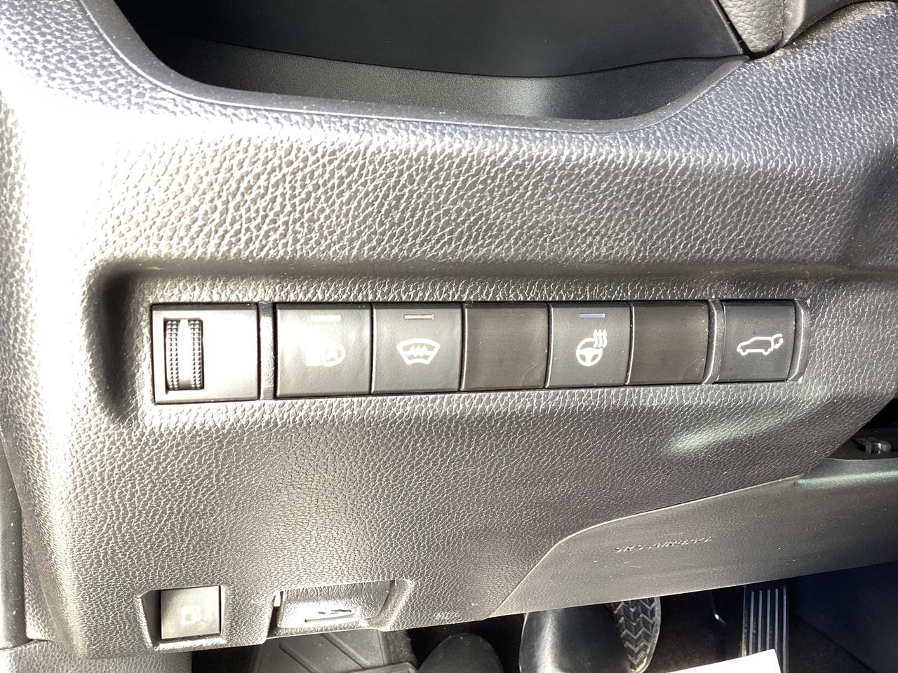 2023 Toyota RAV4 Hybrid XLE AWD Photo