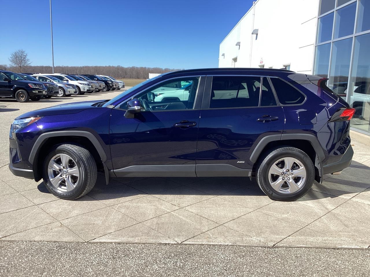 2023 Toyota RAV4 Hybrid XLE AWD Photo